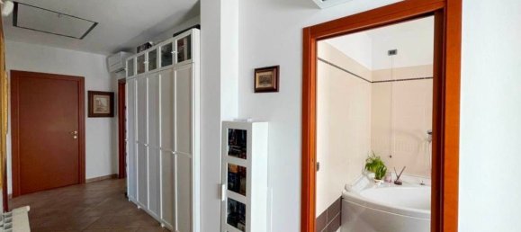 8 bedrooms Penthouse in Rosolina, Italy No. 158246 18