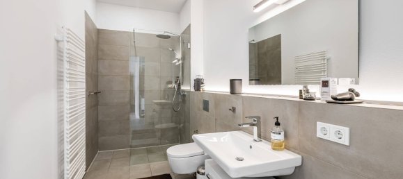 Apartamento de 2 dormitorios en Mitte, Germany No. 95146 7