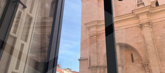 Propiedad comercial de 4 habitaciónes en Barletta, Italy No. 21669 3