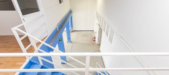 426m² Commercial property in Mahon, Spain No. 11746 5