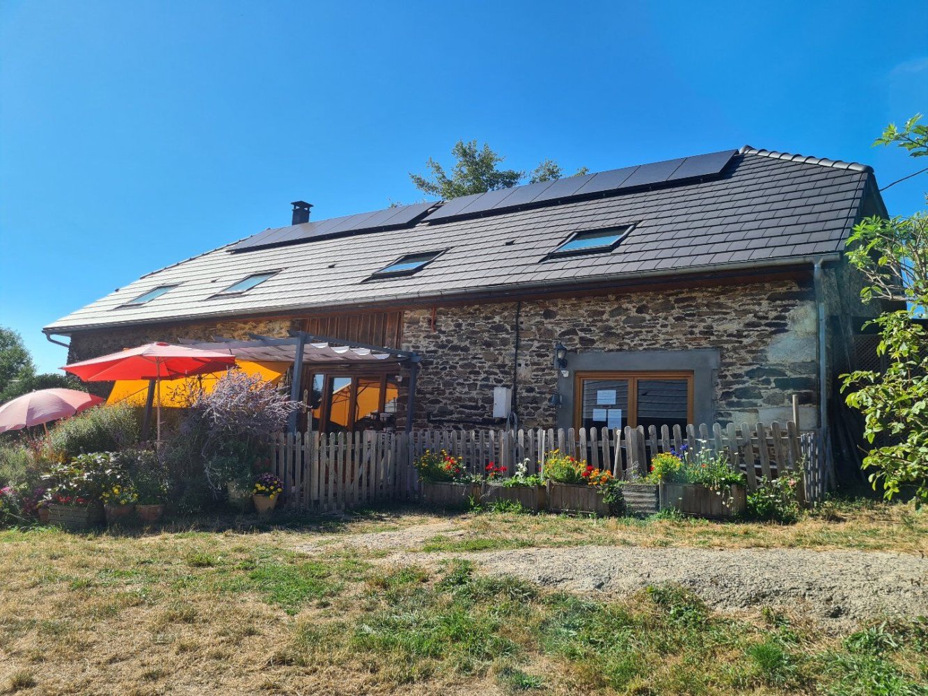 8 bedrooms House in Correze, France No. 327398