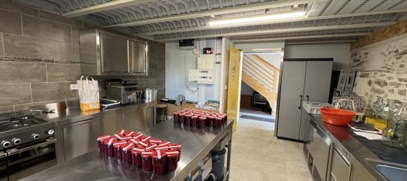 8 bedrooms House in Correze, France No. 327398 6