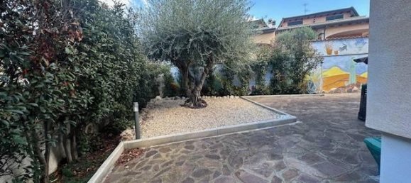 Вилла с 8 комнатами в Помеция, Италия № 26523 6