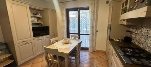 Вилла с 8 комнатами в Помеция, Италия № 26523 20