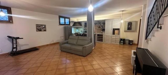 Вилла с 8 комнатами в Помеция, Италия № 26523 42