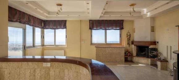 6 bedrooms Commercial property in Limassol, Cyprus No. 18439 3