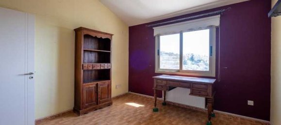 6 bedrooms Commercial property in Limassol, Cyprus No. 18439 8