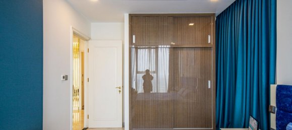 3 bedrooms Apartment in District 1, Vietnam No. 18349 18