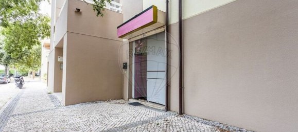 Gewerbliche Immobilie in Lisbon, Portugal 65m², Nr. 212650 2