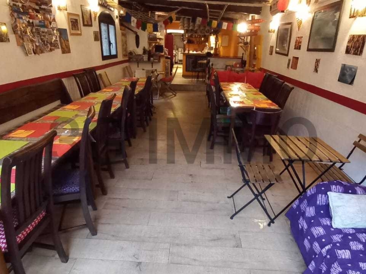 Imóvel comercial de 3 divisões em Aix-en-Provence, France N.º 203482