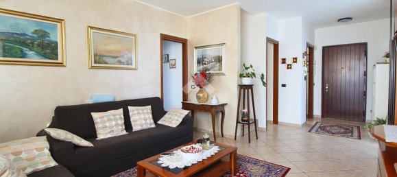 5-Zimmer Villa in Renate, Italy, Nr. 232437 12