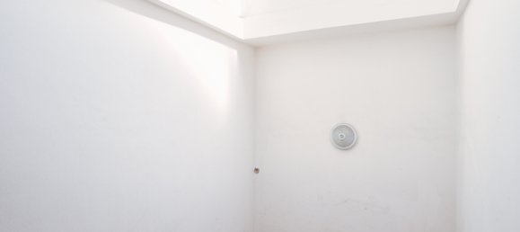 8 rooms Building in Reutlingen, Germany No. 371320 17