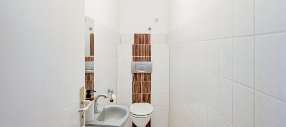 8 rooms Building in Reutlingen, Germany No. 371320 15