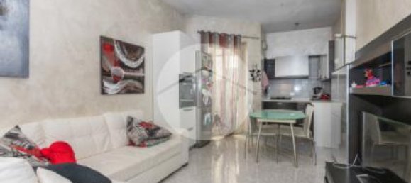 Apartamento de 1 dormitorio en Rivoli, Italy No. 263962 3