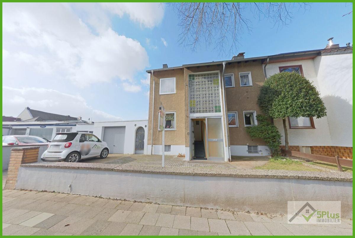 Таунхаус с 5 комнатами в Дюрен, Германия № 146139