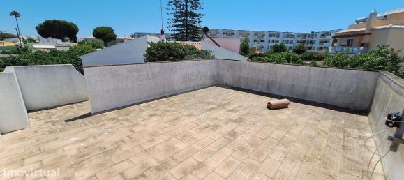 3 bedrooms House in Albufeira, Portugal No. 34649 34