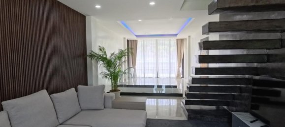 5 Schlafzimmer Villa in Pattaya, Thailand, Nr. 81745 5