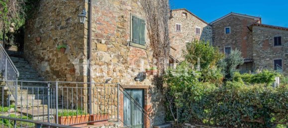 7 bedrooms Villa in Città di Castello, Italy No. 267168 7
