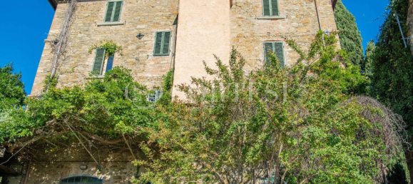 7 bedrooms Villa in Città di Castello, Italy No. 267168 2