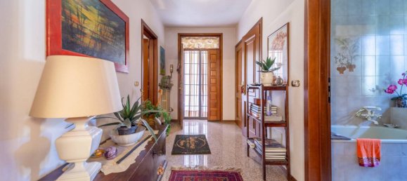 3 Schlafzimmer Villa in Parma, Italy, Nr. 22314 9