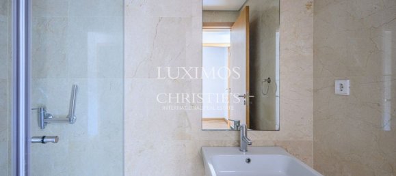 5 bedrooms Duplex in Matosinhos, Portugal No. 115986 10