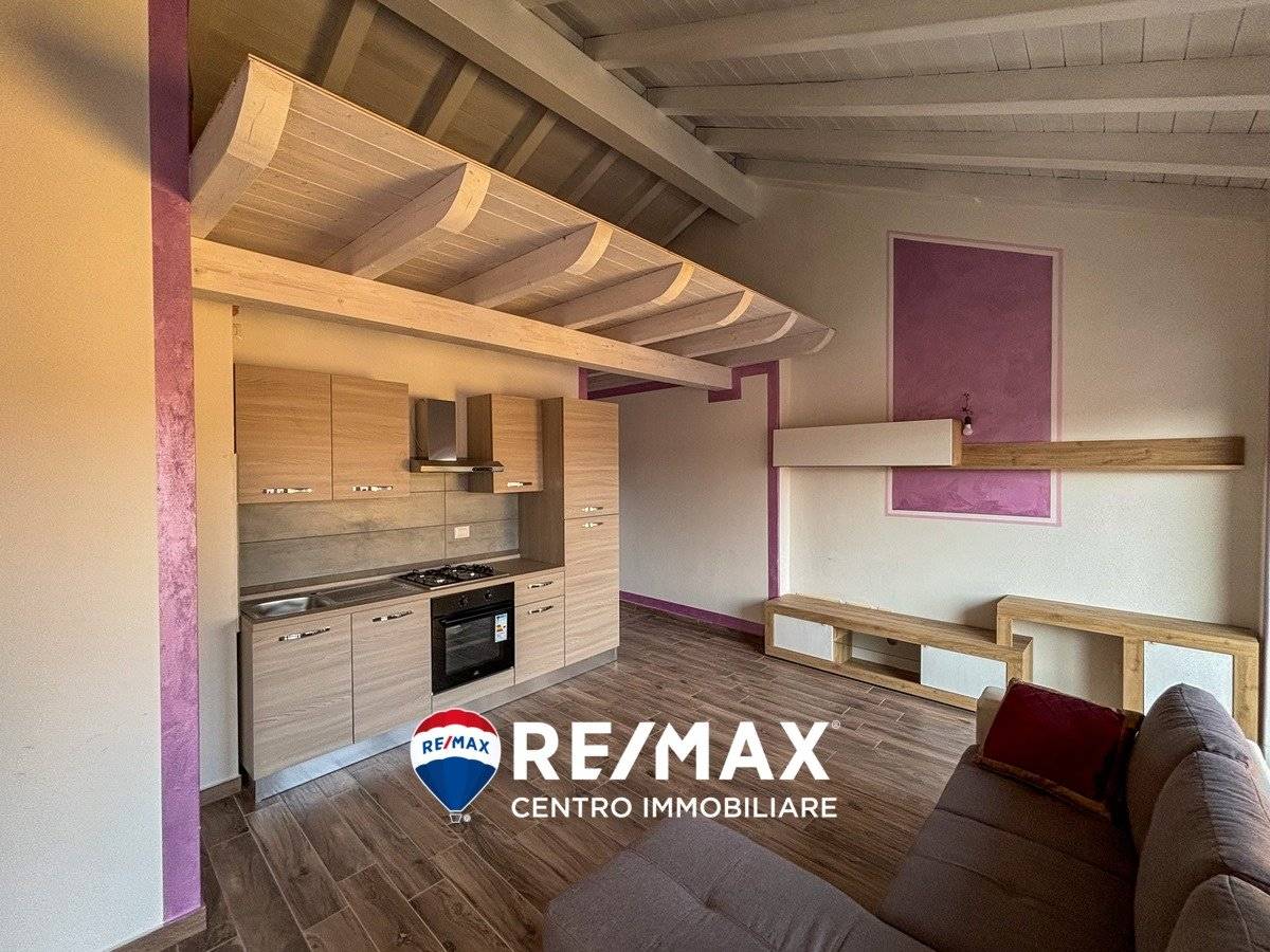 Квартира с 1 спальней в Сальтрио, Италия № 142466