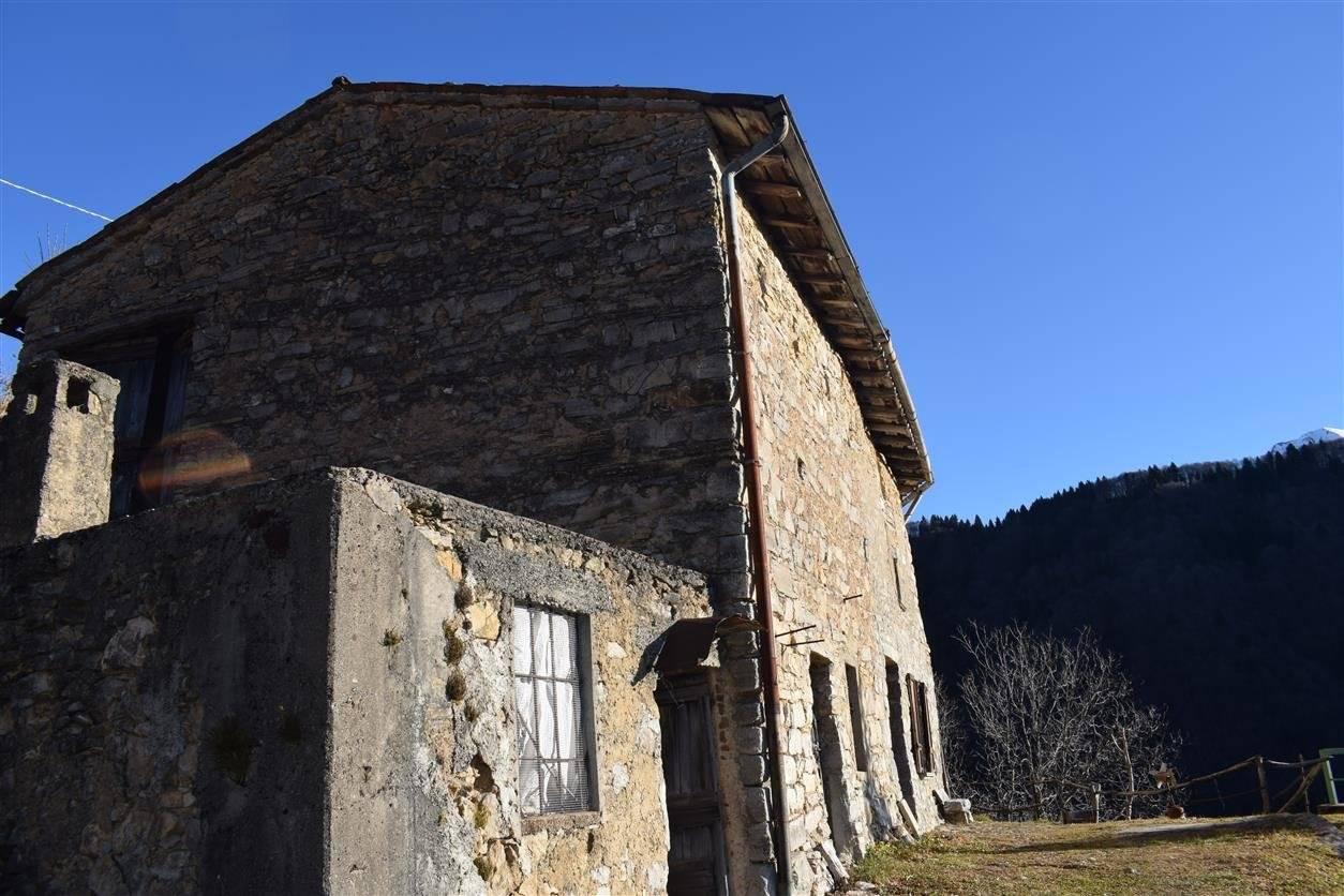 Casa de 5 divisões em Oltre il Colle, Italy N.º 152945