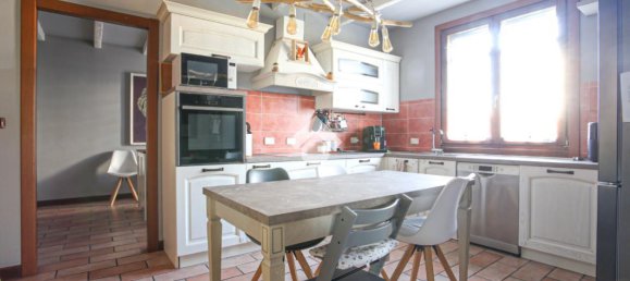 Villa de 5 habitaciónes en Baricella, Italy No. 15518 4