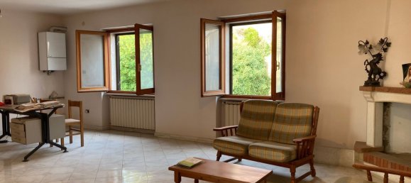 4 bedrooms Apartment in Agnone, Italy No. 333194 7