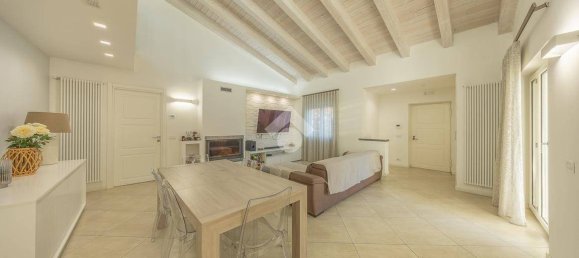 Villa de 3 dormitorios en Rome, Italy No. 327900 6