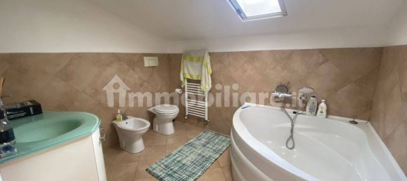 2 Schlafzimmer Wohnung in Pavia, Italy, Nr. 360812 13