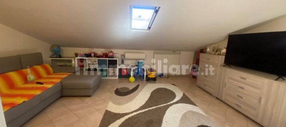 2 Schlafzimmer Wohnung in Pavia, Italy, Nr. 360812 11