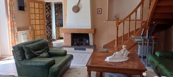 4 Schlafzimmer Haus in Varennes, France, Nr. 291037 3