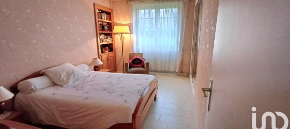 4 Schlafzimmer Haus in Varennes, France, Nr. 291037 9