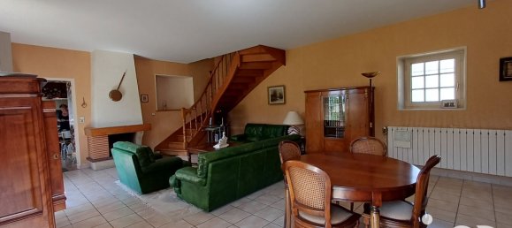 4 Schlafzimmer Haus in Varennes, France, Nr. 291037 4