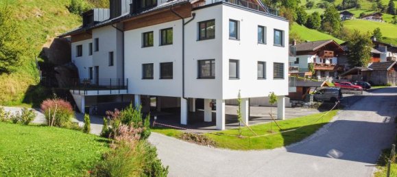 Parkplatz in Rauris, Austria, Nr. 90110 2