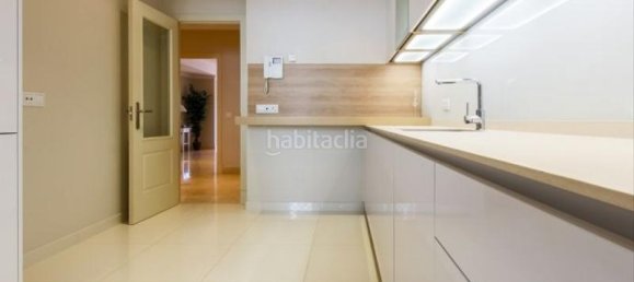 2 bedrooms Apartment in Marbella, Spain No. 121843 10