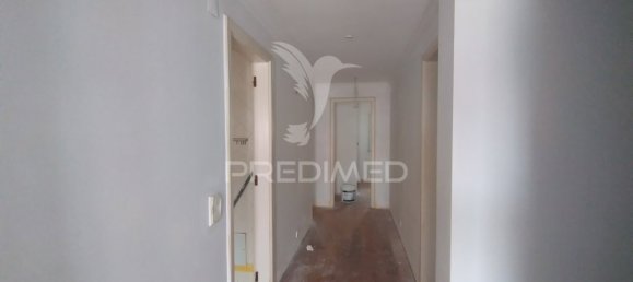 5 bedrooms House in Rio de Mouro, Portugal No. 166154 3