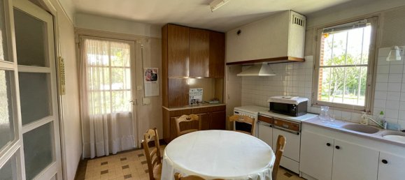 3 bedrooms House in Saint-Jean-de-Braye, France No. 99367 7