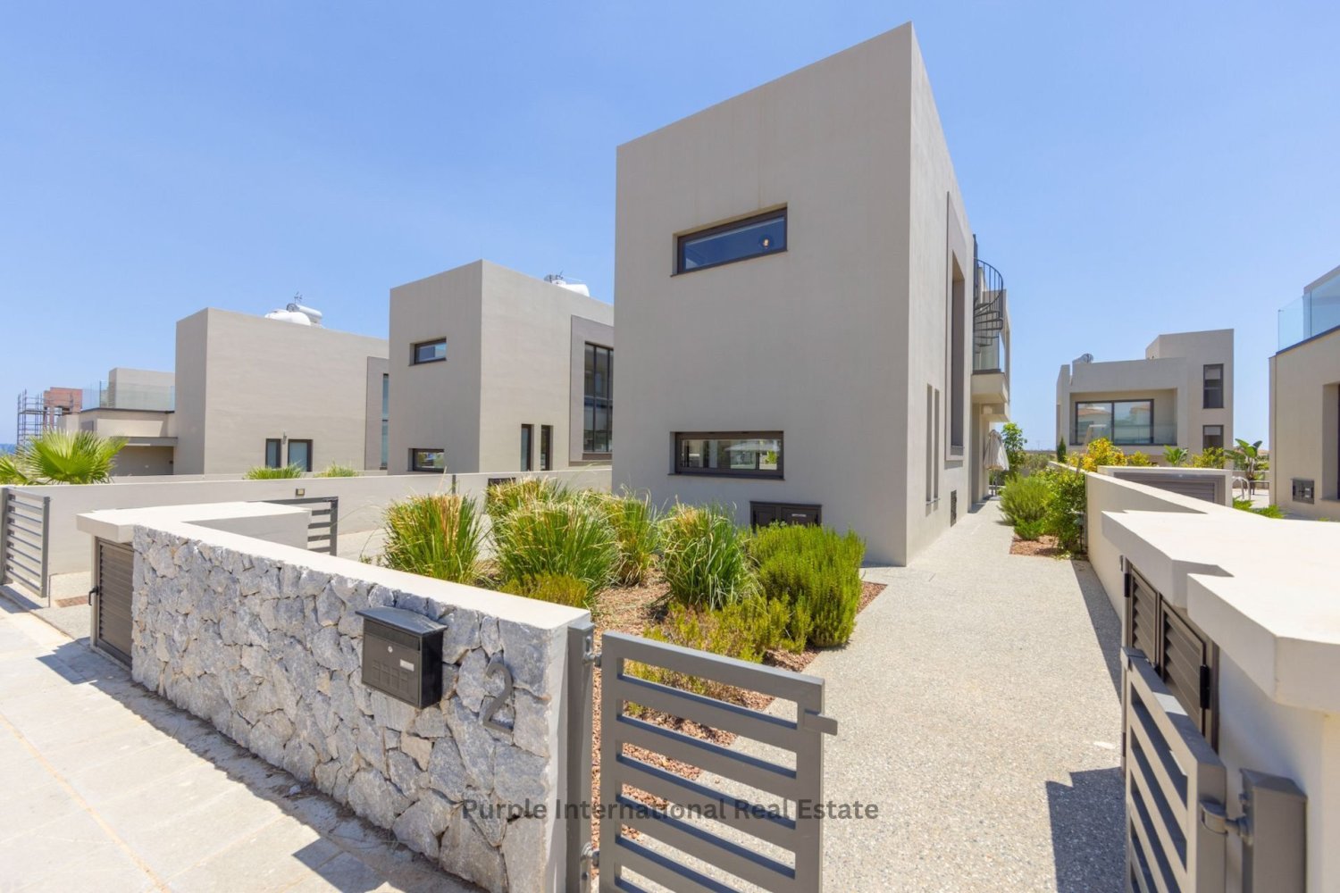 Вилла с 3 спальнями в Паралимни, Кипр № 23287