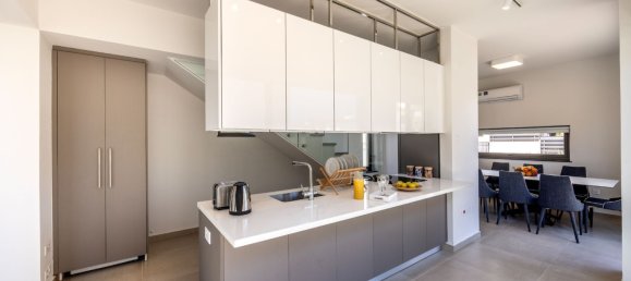 Вилла с 3 спальнями в Паралимни, Кипр № 23287 13