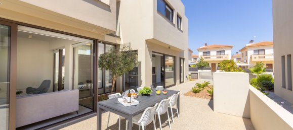 Вилла с 3 спальнями в Паралимни, Кипр № 23287 24