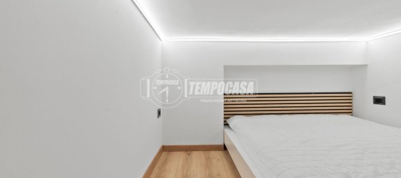 1 bedroom Apartment in Milan, Italy No. 286572 6