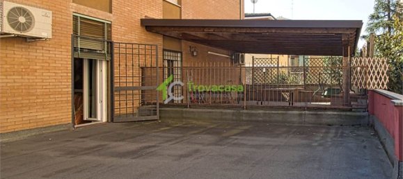 3 Schlafzimmer Doppelhaus in Modena, Italy, Nr. 53844 43