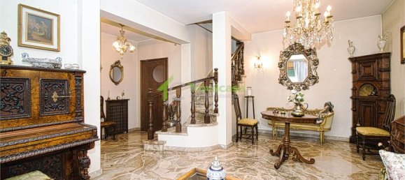 3 Schlafzimmer Doppelhaus in Modena, Italy, Nr. 53844 4