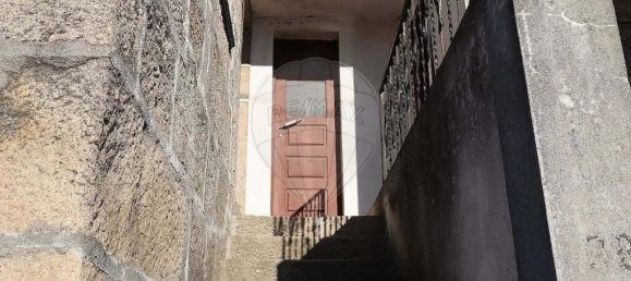 4 bedrooms Villa in Seia, Portugal No. 20338 10