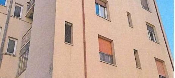 4 rooms Apartment in Ferrara, Italy No. 261689 8