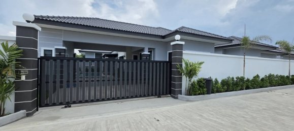 3 bedrooms House for sale in Bang Lamung, Chonburi, Eastern Thailand, Thailand № 86576 3