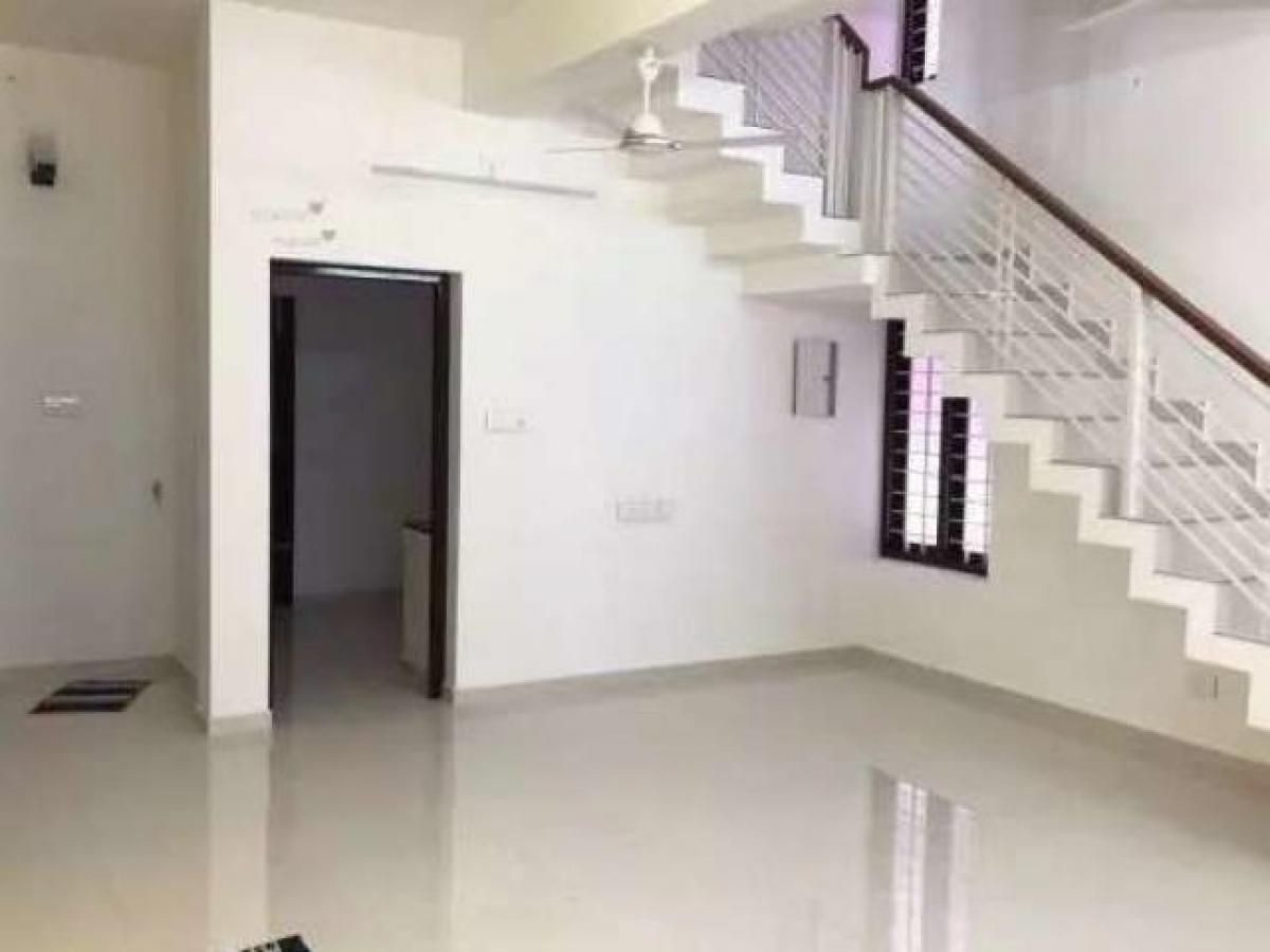 3 bedrooms House in Palakkad, India No. 42086