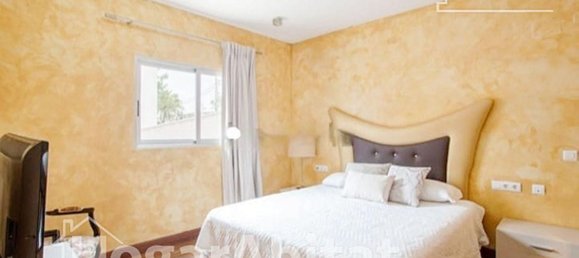 Casa de 3 dormitorios en València, Spain No. 112923 20